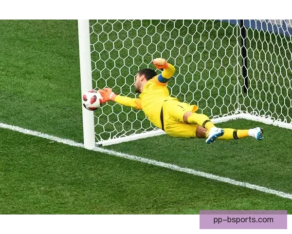 乌拉圭球员伊斯基耶多赛场猝死引发广泛关注与反思