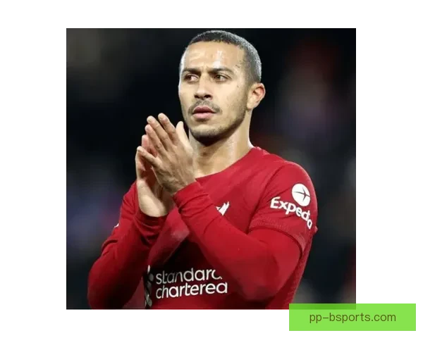 蒂亚戈阿尔坎塔拉正式宣布退役球坛生涯回顾辉煌瞬间