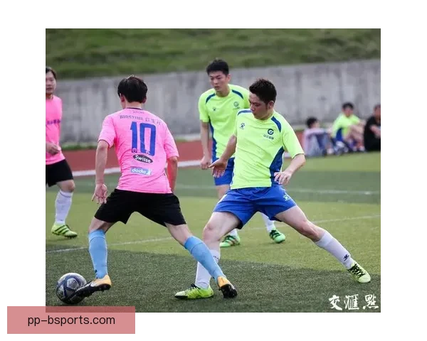可口可乐全球启动寻找足球之光活动点燃热血梦想与激情
